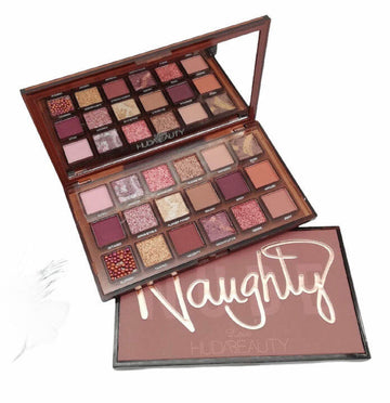 HUDA BEAUTY β Naughty Nude Eyeshadow Palette